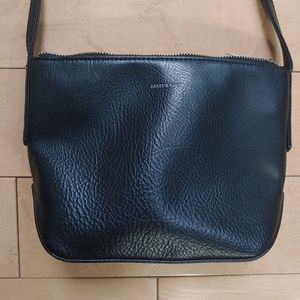 Matt and Nat Sam Crossbody Bag